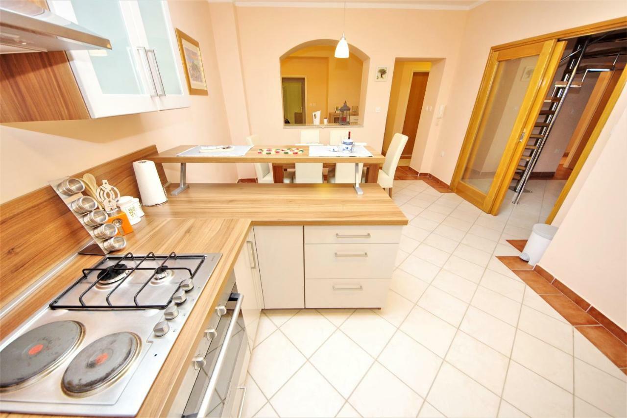 Apartment Martina Zadar Buitenkant foto
